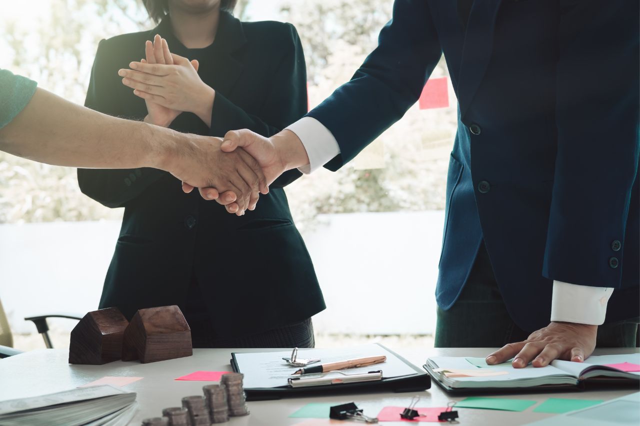 Why Hire Professional Property Managers in Palm Beach?